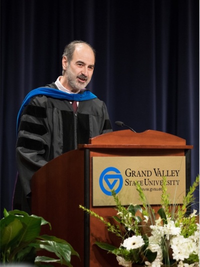 Constantelos Wins Internationalization Award